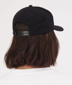 Swanni Baseball Cap